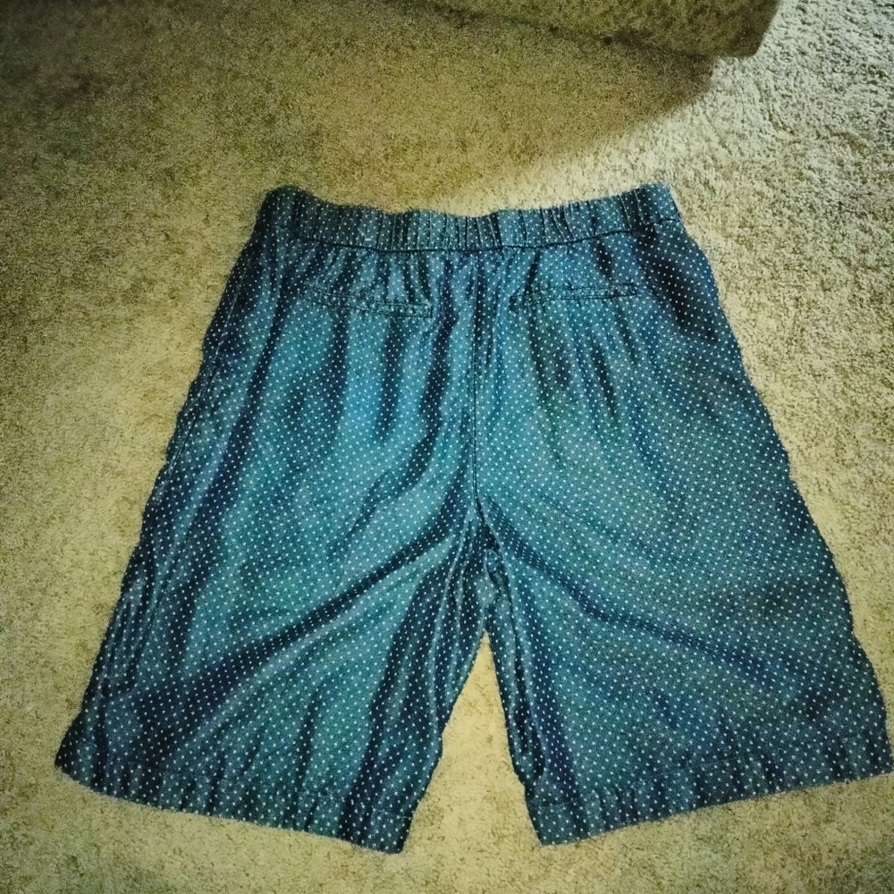 Chico's (Size 1.5/M/10) Chambray Denim Polka Dot Pattern Long Line Shorts - Picture 7 of 12